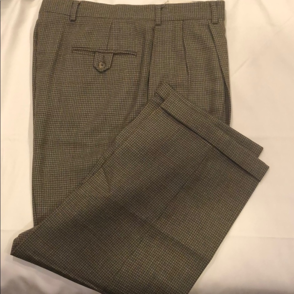 Tommy Hilfiger wool pants pleated and cuff 34x27.5